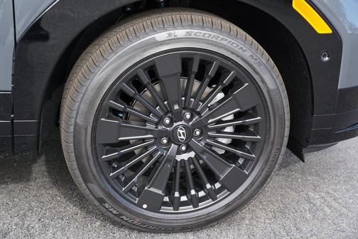 2026 Hyundai SANTA FE HEV Calligraphy