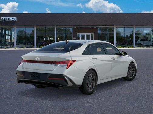 2025 Hyundai ELANTRA HEV Blue