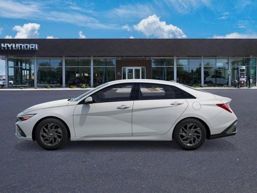 2025 Hyundai ELANTRA HEV Blue