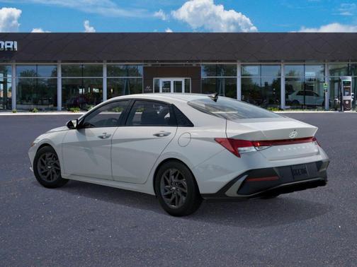 2025 Hyundai ELANTRA HEV Blue