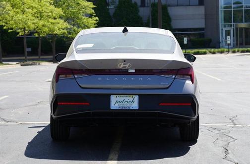 2025 Hyundai ELANTRA HEV Blue