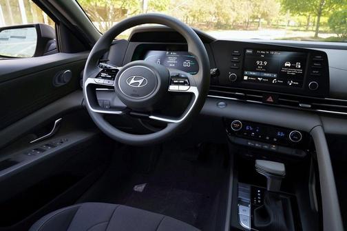 2025 Hyundai ELANTRA HEV Blue