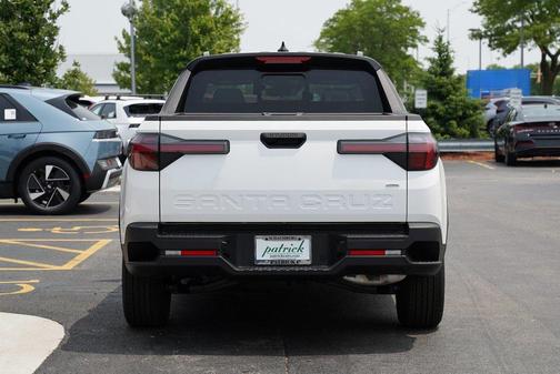 2025 Hyundai SANTA CRUZ SEL Activity