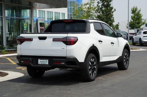 2025 Hyundai SANTA CRUZ SEL Activity