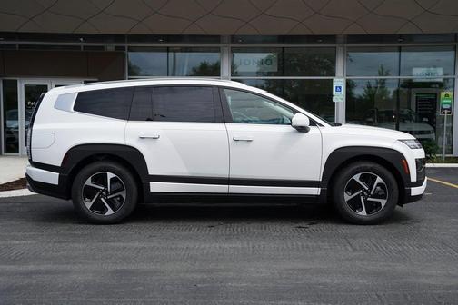 2026 Hyundai IONIQ 9 SE