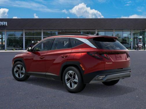 2025 Hyundai TUCSON SEL