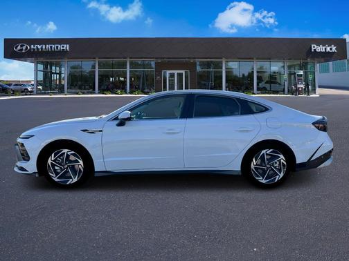 2025 Hyundai SONATA SEL Convenience