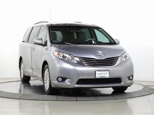 2014 Toyota Sienna L