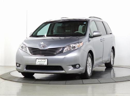 2014 Toyota Sienna L