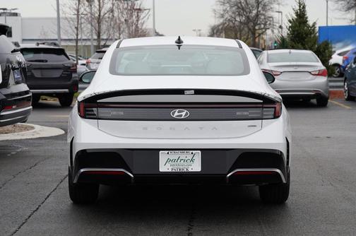2025 Hyundai SONATA SEL