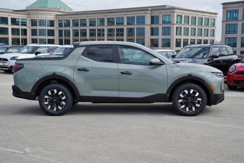 2025 Hyundai SANTA CRUZ SE
