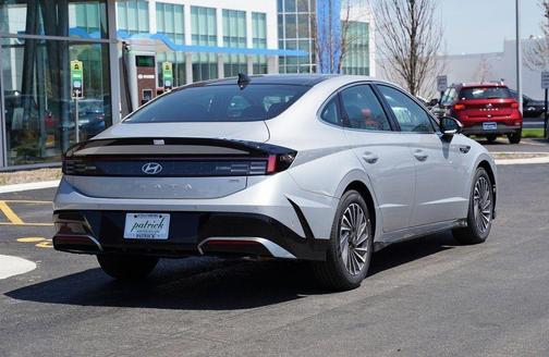 Silver 2025 Hyundai SONATA Hybrid Limited