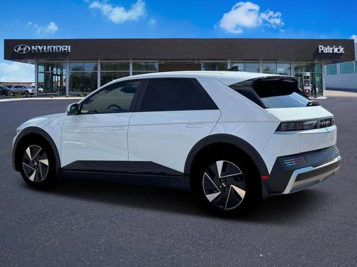 2026 Hyundai IONIQ 5 SEL