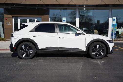 2026 Hyundai IONIQ 5 SEL