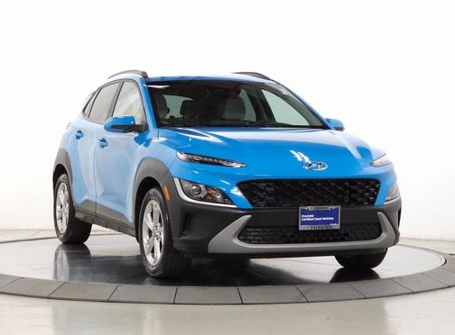 2022 Hyundai KONA SEL
