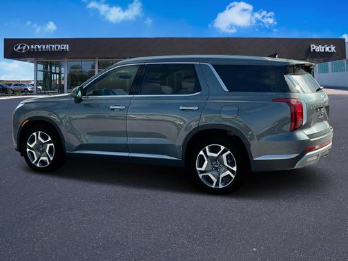 2025 Hyundai PALISADE SEL Premium
