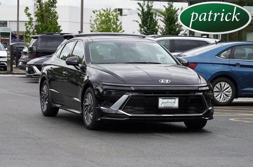 2025 Hyundai SONATA Hybrid Limited