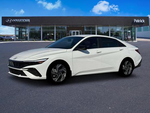 2025 Hyundai ELANTRA HEV SEL
