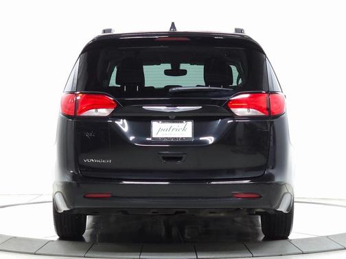 2020 Chrysler Voyager LXI