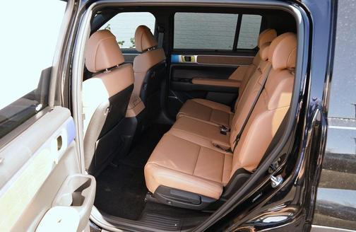 2025 Hyundai SANTA FE HEV Limited