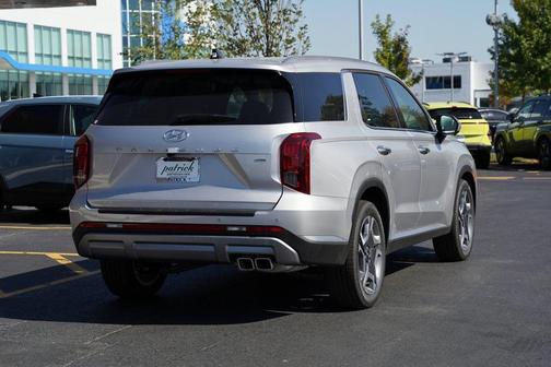 2025 Hyundai PALISADE SEL Premium