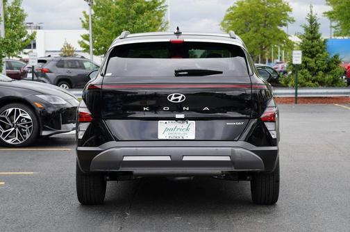 2025 Hyundai KONA Limited