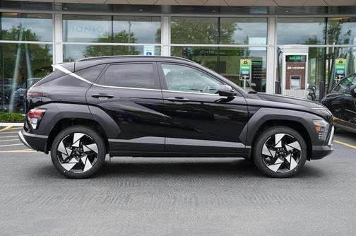 2025 Hyundai KONA Limited