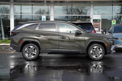 2025 Hyundai TUCSON SEL Convenience