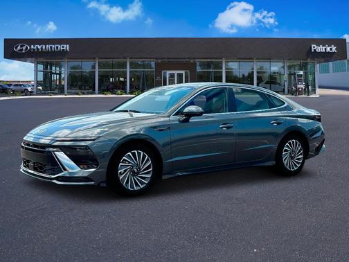 2025 Hyundai SONATA Hybrid Limited