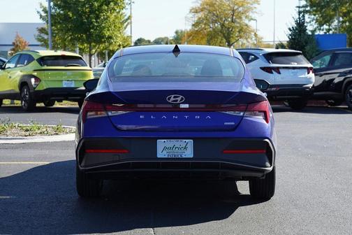 2025 Hyundai ELANTRA HEV Blue