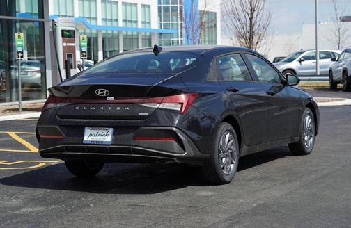 2025 Hyundai ELANTRA HEV Blue