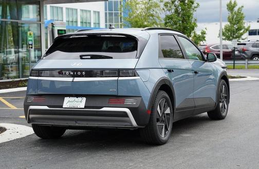 2025 Hyundai IONIQ 5 SEL