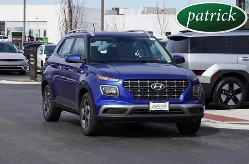 2025 Hyundai VENUE SEL