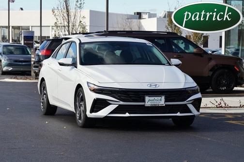 2025 Hyundai ELANTRA Limited