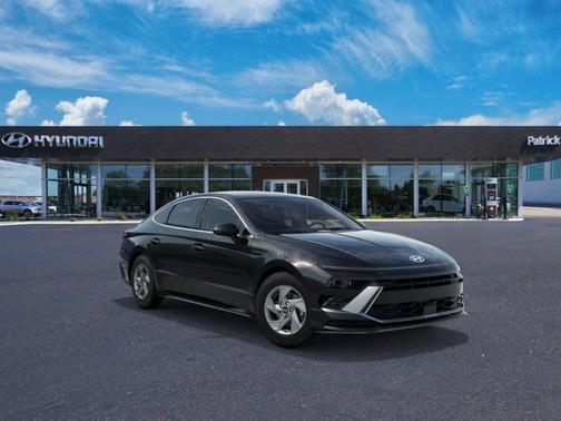 2025 Hyundai SONATA SE
