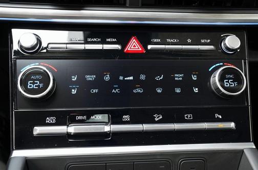 2025 Hyundai SANTA FE HEV Limited