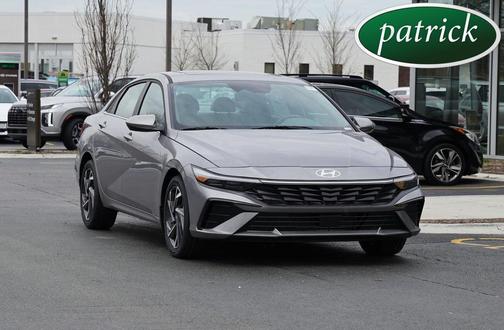 2025 Hyundai ELANTRA SEL Convenience