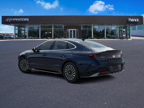 2026 Hyundai SONATA Hybrid Limited
