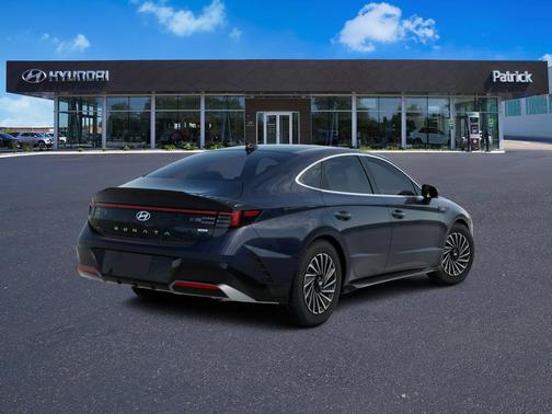 2026 Hyundai SONATA Hybrid Limited