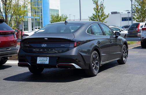 2025 Hyundai SONATA SEL