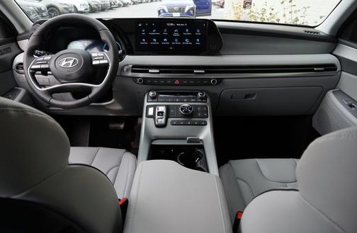 2025 Hyundai PALISADE SEL Premium