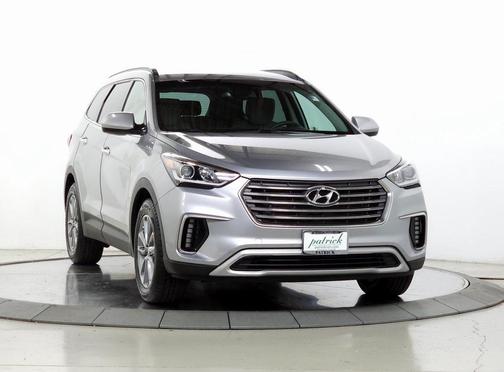 2018 Hyundai SANTA FE SE