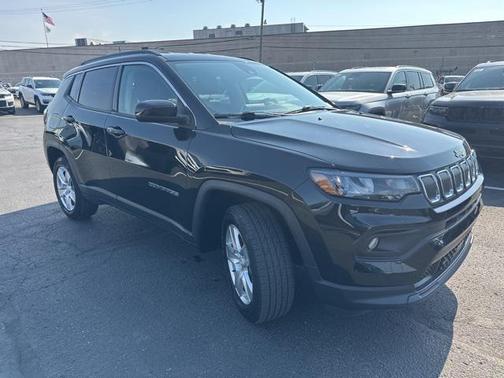 2022 Jeep Compass Latitude