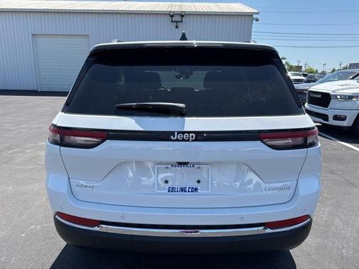 2025 Jeep Grand Cherokee Laredo