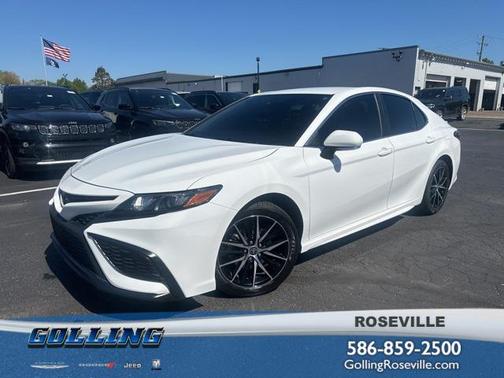 2023 Toyota Camry SE