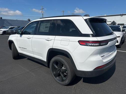 2025 Jeep Grand Cherokee Limited X