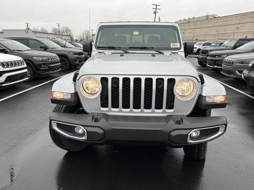 2023 Jeep Gladiator Sport S