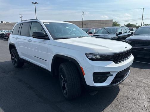 2024 Jeep Grand Cherokee Altitude