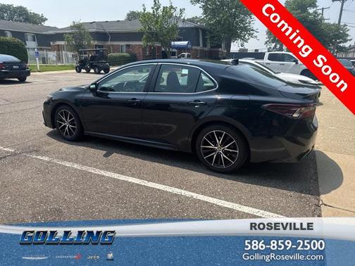 2021 Toyota Camry SE