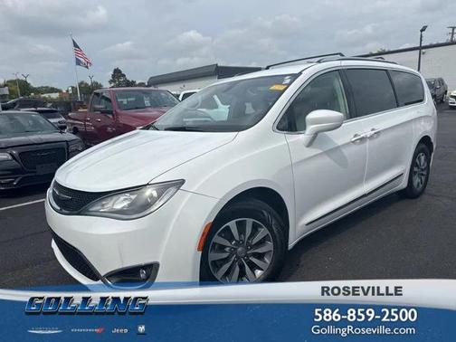 2020 Chrysler Pacifica Touring L Plus
